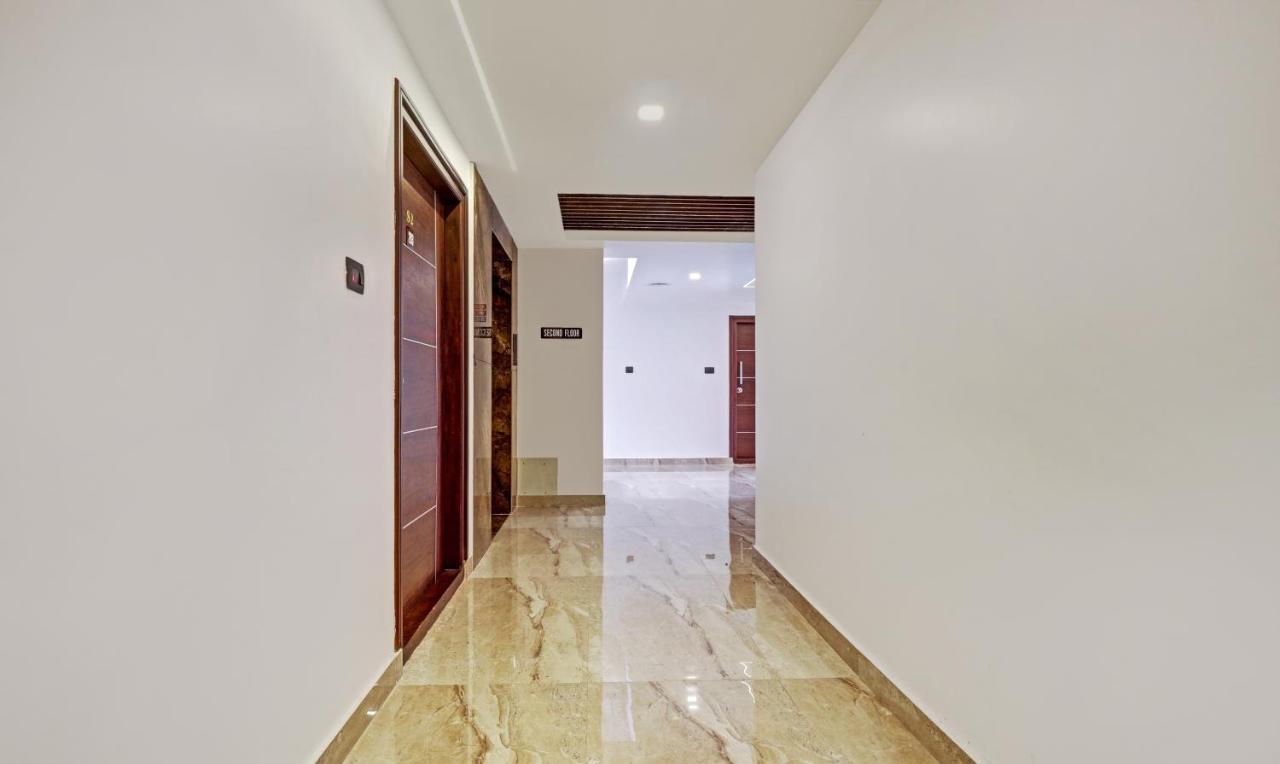 Sreepathi Mayoogha Guruvayur Exterior photo